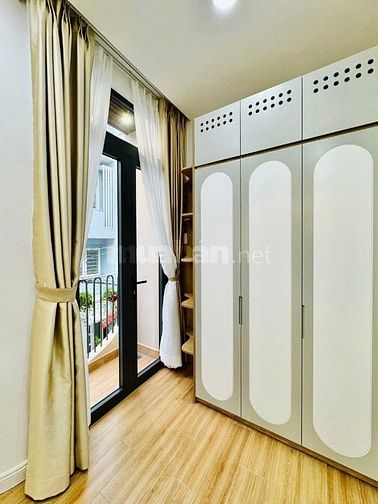 Bác em cần bán gấp nhà Nguyễn Trọng Tuyển, 6tỷ5 Còn TL, Dt: 60m2, 1T2L