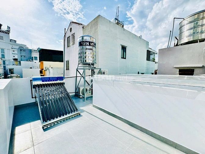 Bác em cần bán gấp nhà Nguyễn Trọng Tuyển, 6tỷ5 Còn TL, Dt: 60m2, 1T2L