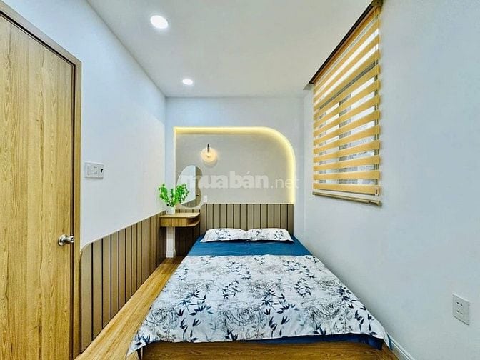 Bác em cần bán gấp nhà Nguyễn Trọng Tuyển, 6tỷ5 Còn TL, Dt: 60m2, 1T2L