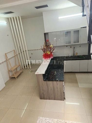 Bán nhà Thống Nhất, p11. 1 lầu 2 phòng 3 wc. Giá 4 tỷ 250