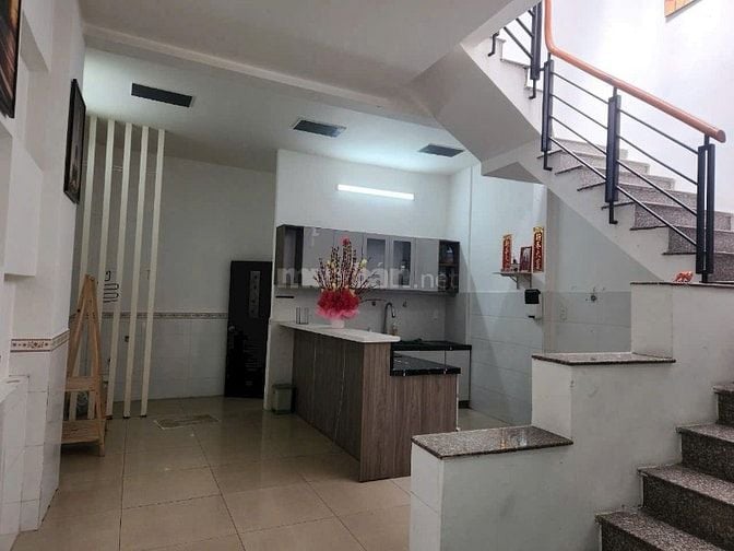 Bán nhà Thống Nhất, p11. 1 lầu 2 phòng 3 wc. Giá 4 tỷ 250