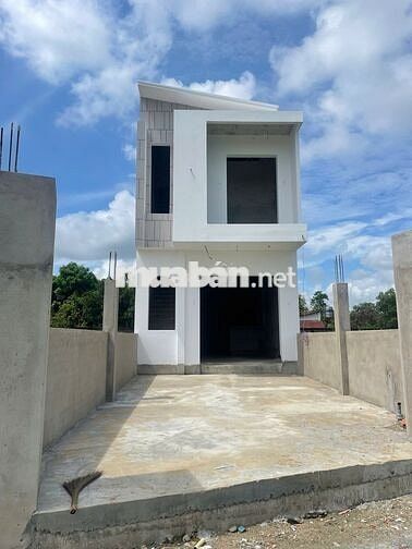 Chủ kẹt tiền bán gấp nhà thô 1 trệt 1 lầu Củ Chi giá 1tỷ2