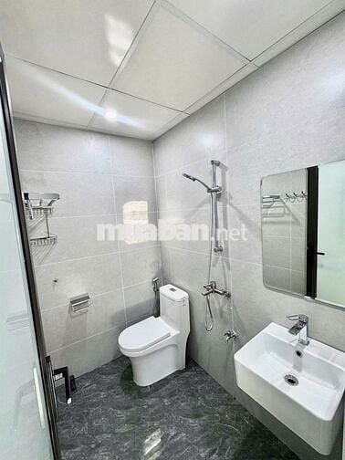 Gần Ngoại Thương, Luật, Lao Động – Phòng full đồ Tòa Mới Trần Duy Hưng
