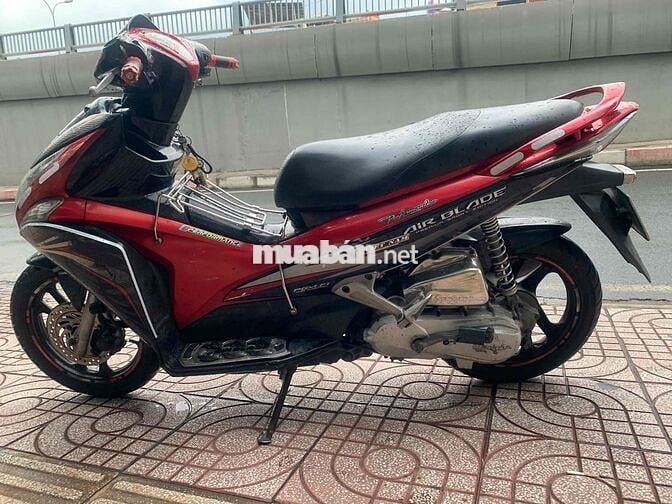 kẹt tiền cần bán xe ab đời 2013 giấy tờ đầy đủ nha