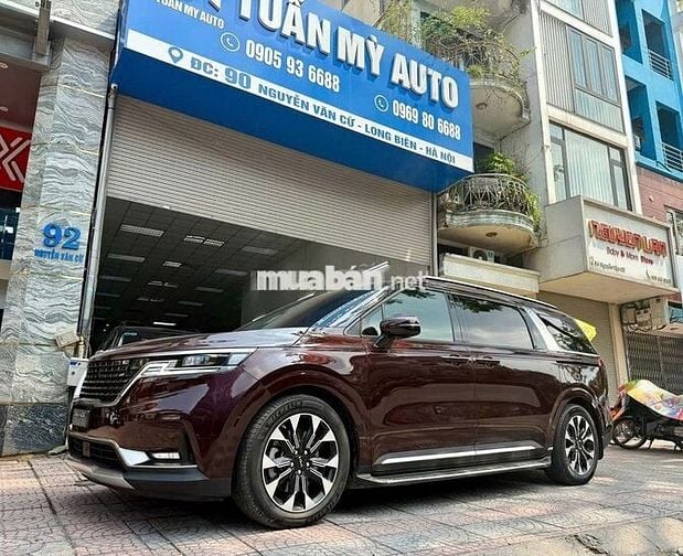 KIA Carnival 2.2 Diesel Signature 7