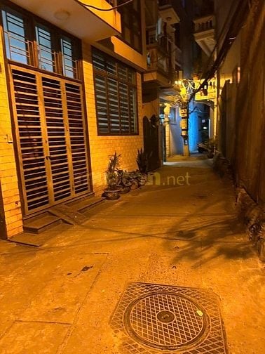 Chính chủ bán nhà ngõ 3 gác Lê Thanh Nghị 5 tầng lô góc 10,8 tỷ 