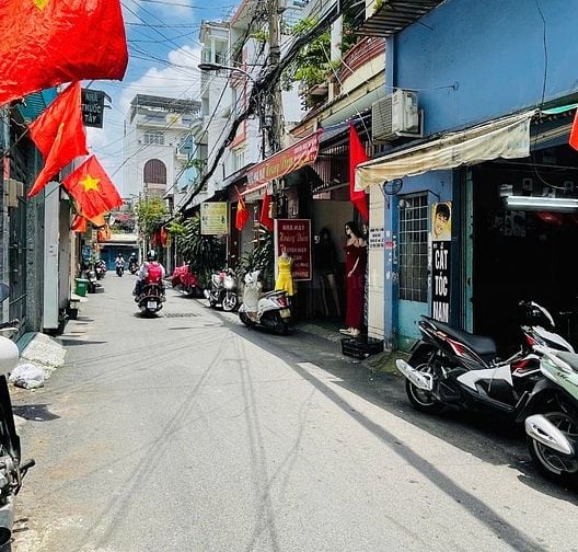 🌈 NHÀ 3LẦU MỚI HẺM XE TẢI , ĐƯỜNG NGUYỄN OANH , P17 , QUẬN - GV