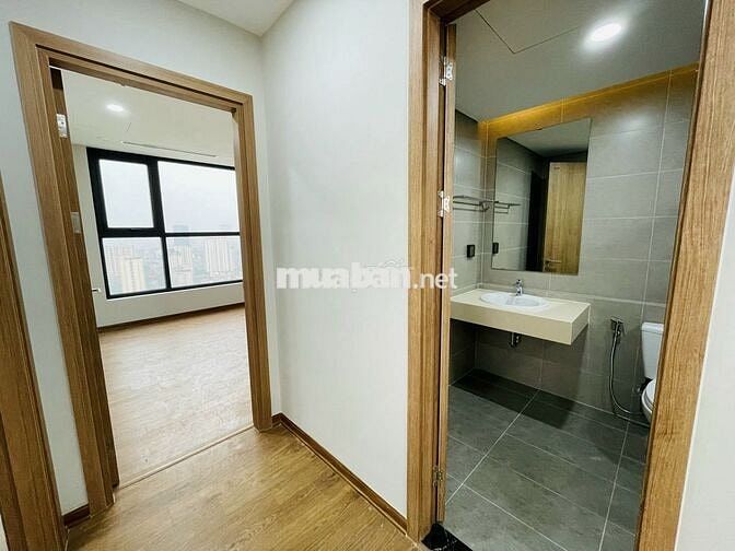 Hot - The Park Home - Cầu Giấy 125m2 3PN,1 kho đồ cơ bản giá 21tr/th