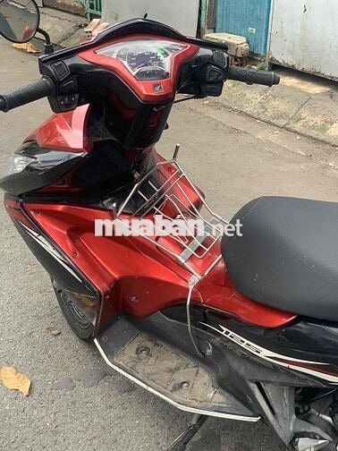 bán xe ab 125 đời 2015 máy móc còn êm ru rất đẹp