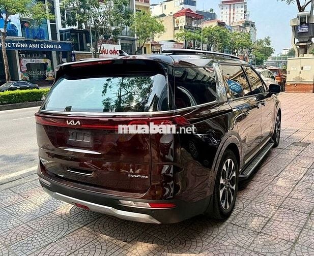 KIA Carnival 2.2 Diesel Signature 7