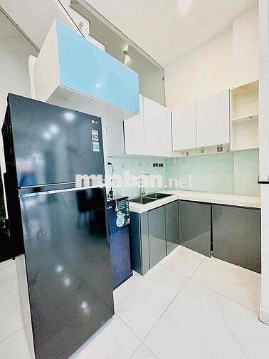 Nhà nguyên căn 3pn-2wc-Hẻm xe hơi-Đủ nội thất