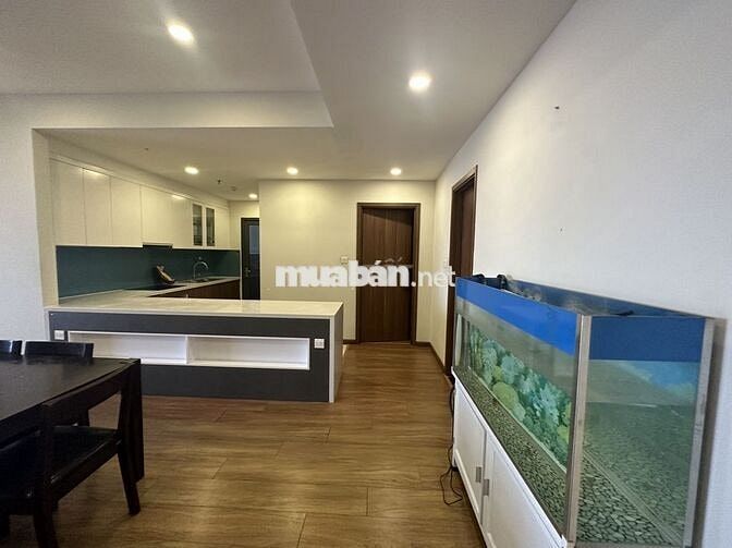 Discovery Complex - Cầu Giấy 150m2 3PN full nội thất đẹp giá 22tr/th