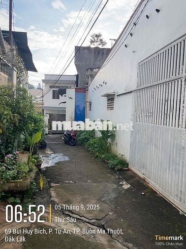 Nhà thổ cư 100% hẻm xe hơi cách đường Đinh Tiên Hoàng 150m, ngã 6 800m