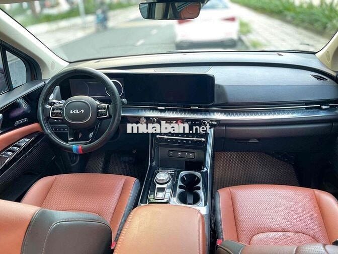 Kia Carnival 2022 Signature 2.2D - 70000 km