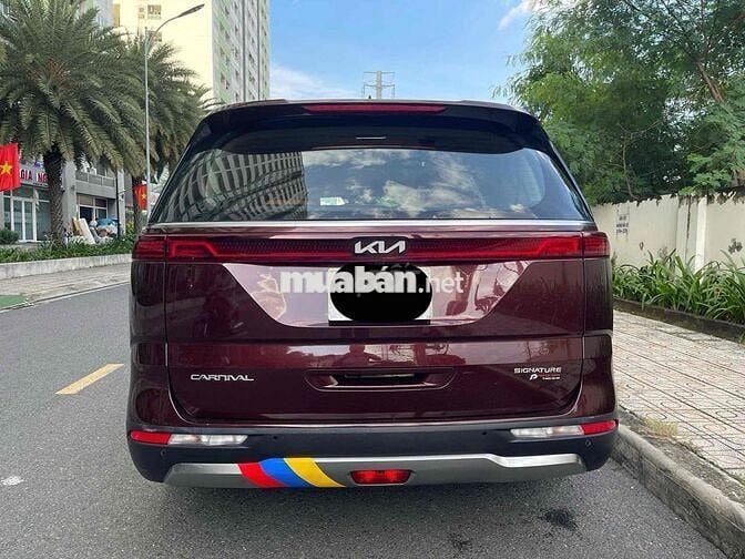 Kia Carnival 2022 Signature 2.2D - 70000 km