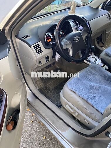 Toyota Corolla Altis 2013 1.8G AT - 77000 km