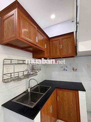 Cho thuê nhà 3 Phòng ngủ Ni Sư Huỳnh Liên , Quận Tân Bình