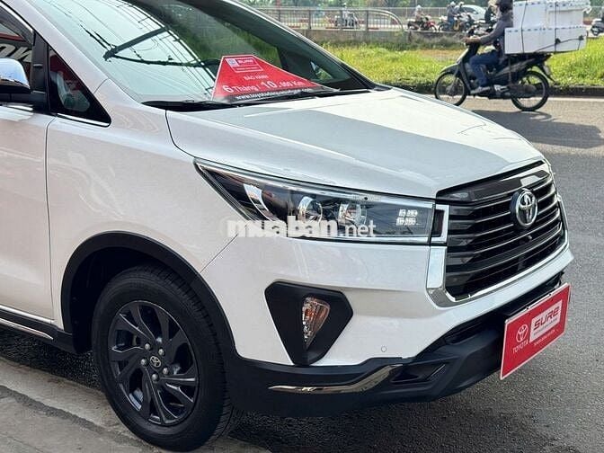 Toyota Innova 2.0G SỐ TỰ ĐỘNG 2021 TRẮNG NGỌC TRAI