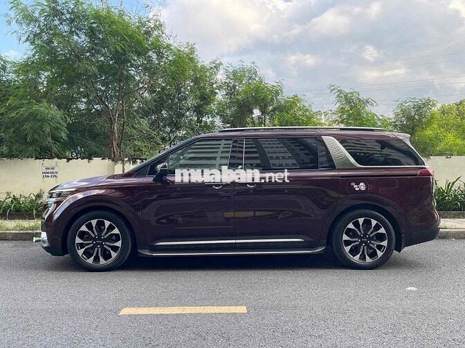 Kia Carnival 2022 Signature 2.2D - 70000 km