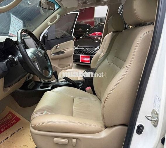 Toyota Fortuner 2.7V TRD XĂNG TỰ ĐỘNG 1 CẦU 2016
