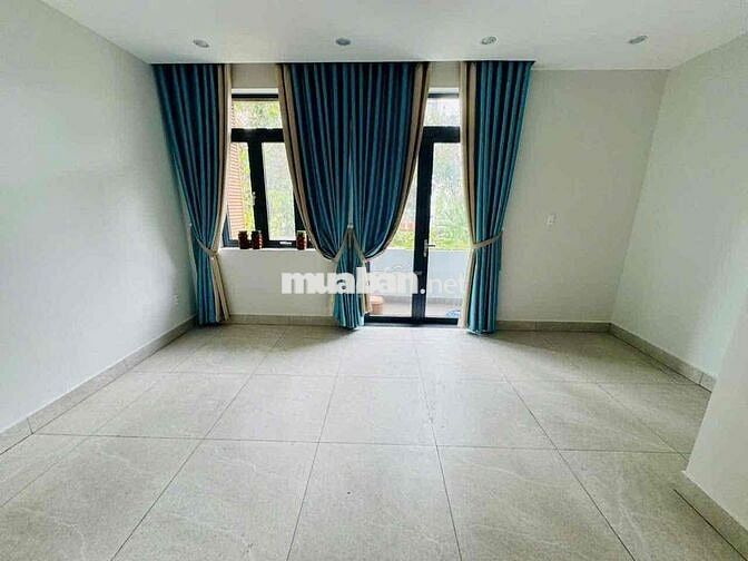 BÁN NHÀ MỚI 3 TẦNG ( CÓ THANG MÁY ) KDC NAM LONG (8B) - 8.5 TỶ