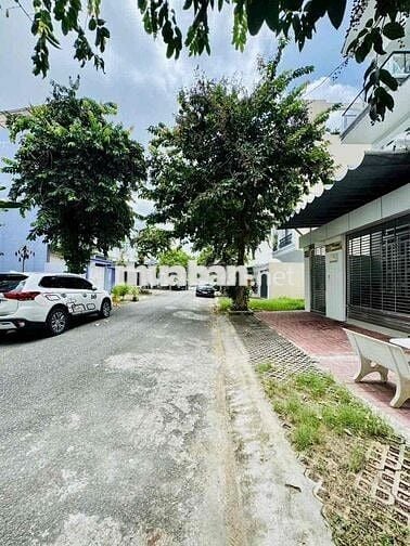 BÁN NHÀ MỚI 3 TẦNG ( CÓ THANG MÁY ) KDC NAM LONG (8B) - 8.5 TỶ