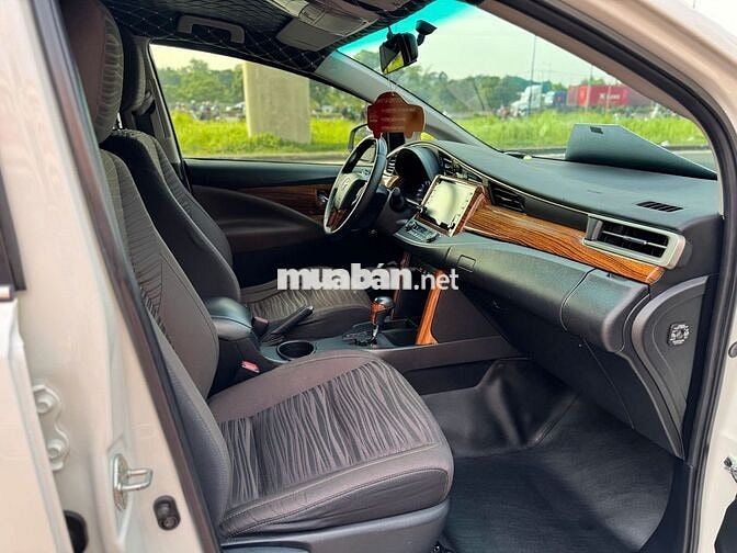 Toyota Innova 2.0G SỐ TỰ ĐỘNG 2021 TRẮNG NGỌC TRAI