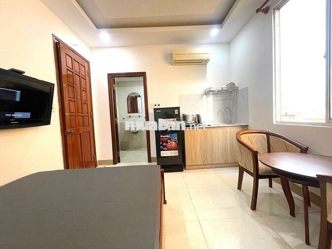Cho thuê căn hộ Studio ngay trung tâm thành phố