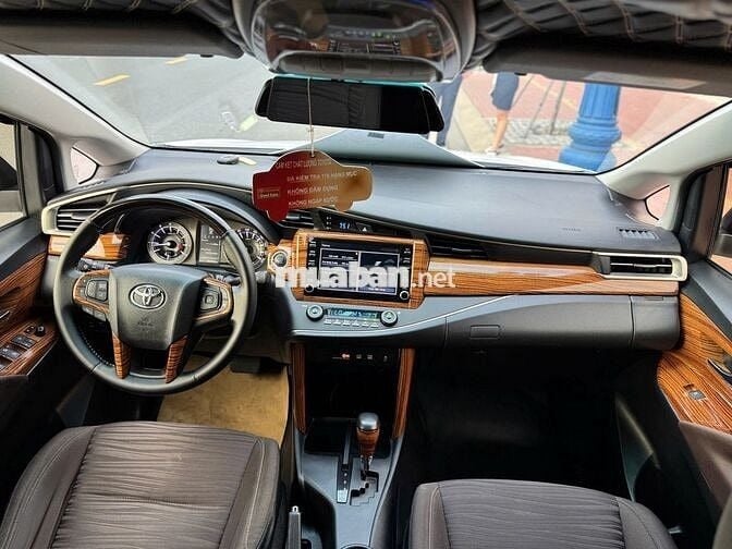 Toyota Innova 2.0G SỐ TỰ ĐỘNG 2021 TRẮNG NGỌC TRAI
