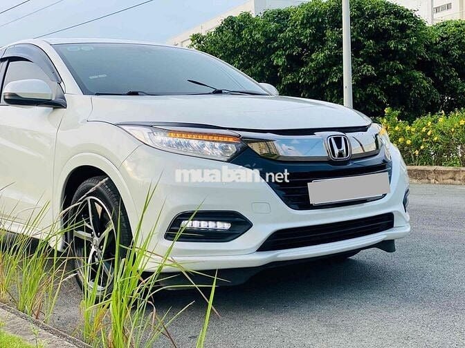 Honda HR-V Trắng Đời 2018 - bản Full - 61.000 km