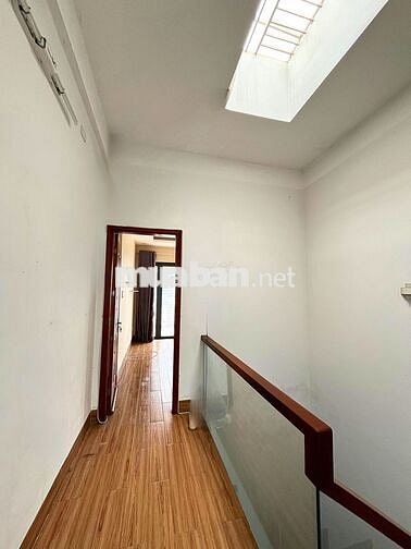 CHỦ CẦN BÁN GẤP NHÀ PHỐ QUẬN 8 - 270m2 - 1 trệt 1 lửng 3 lầu
