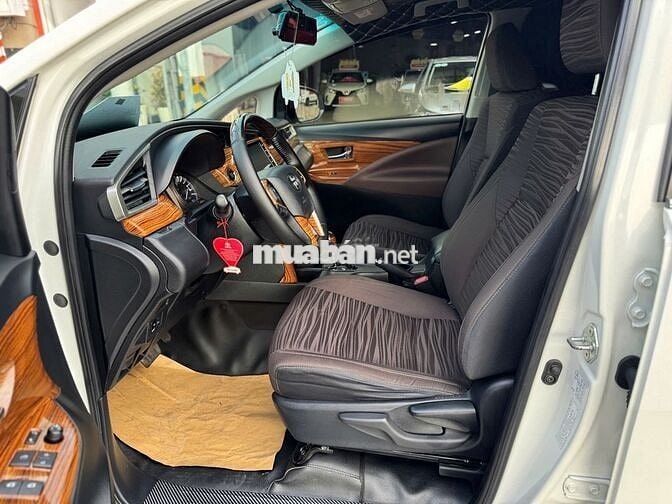Toyota Innova 2.0G SỐ TỰ ĐỘNG 2021 TRẮNG NGỌC TRAI