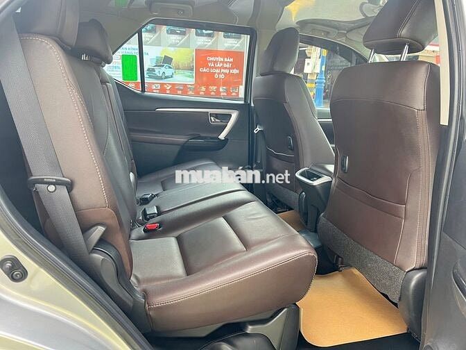Toyota Fortuner XĂNG SỐ TỰ ĐỘNG MỘT CẦU - 37000 km