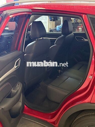 MG ZS bản LUXURY - Sản xuất 2025 - Odo chỉ 10km