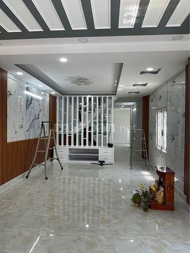 Bán nhà HXH GIÁ RẺ cách MT Huỳnh Tấn Phát Nhà Bè chỉ 30m – 85m² – giá