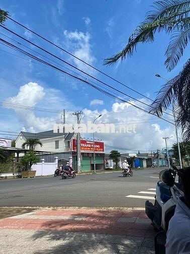 bán 950m2 mặt tiền đường Hùng Vương Xã Hồ Tràm mặt tiền KD buôn bán
