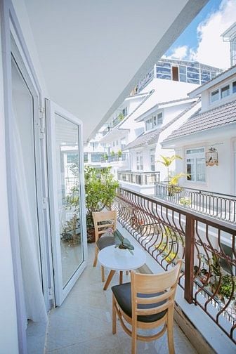 Cho thuê phòng căn hộ đẹp mặt tiền đường
