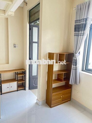 Phòng Thành Thái, 20m2, nội thất cơ bản,  giờ giấc tự do, có ban công