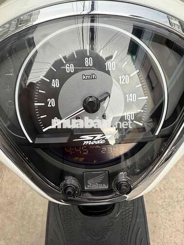 SH Mode 2025 lướt 2000km bao tua 99% mới chỉ 52tr