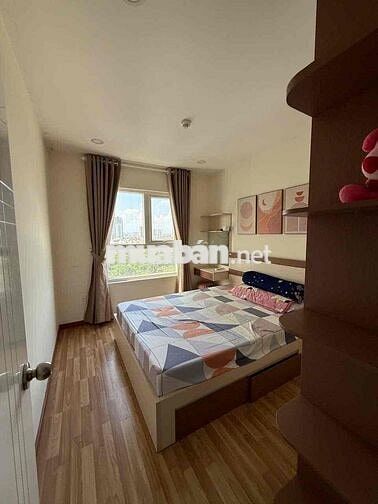 Căn hộ mt Võ Văn Kiệt đi tt Q1-5p
