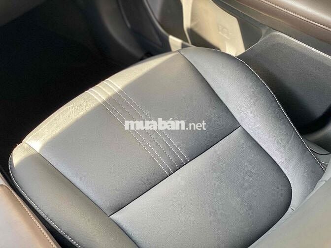 Mitsubishi Xpander AT Premium 2022 - 24000 km