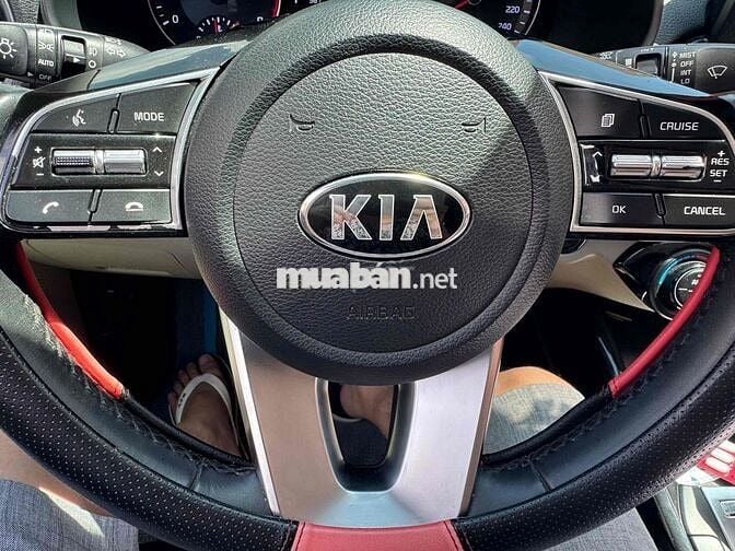 Kia Cerato 2021 1.6 AT LUXURY - 75000 km
