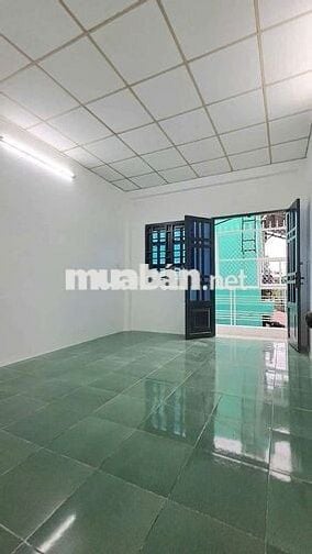 Nhà cần bán 3m5 ×12m lầu 3p ngủ 2wc