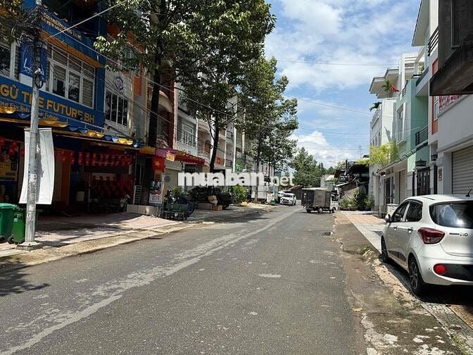 bán nhà 1 trệt 3 lầu  Mặt Tiền Đường N1 Phường Bửu Long Tp.Biên Hoà