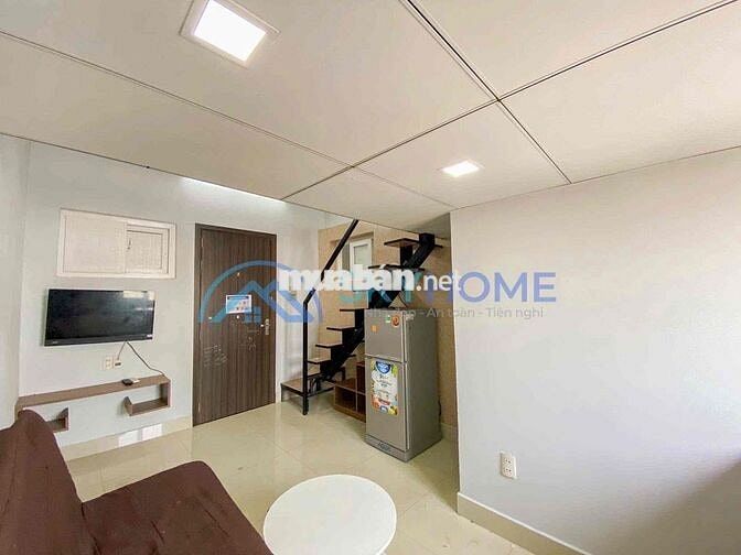CĂN HỘ GÁC CAO FULL NỘI THẤT CỬA SỔ ĐÓN NẮNG
