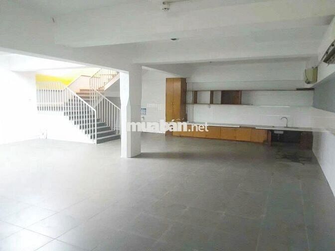 ✅CHO THUÊ TRƯỜNG MẦM NON 658/.. ĐƯỜNG CMT8, PHƯỜNG 11, QUẬN 3