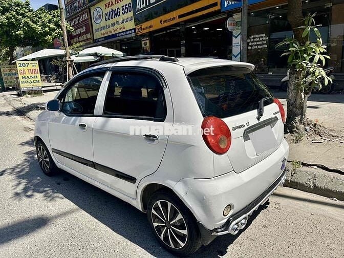 Chevrolet Spark 2010 LT 0.8 MT - 500000 km