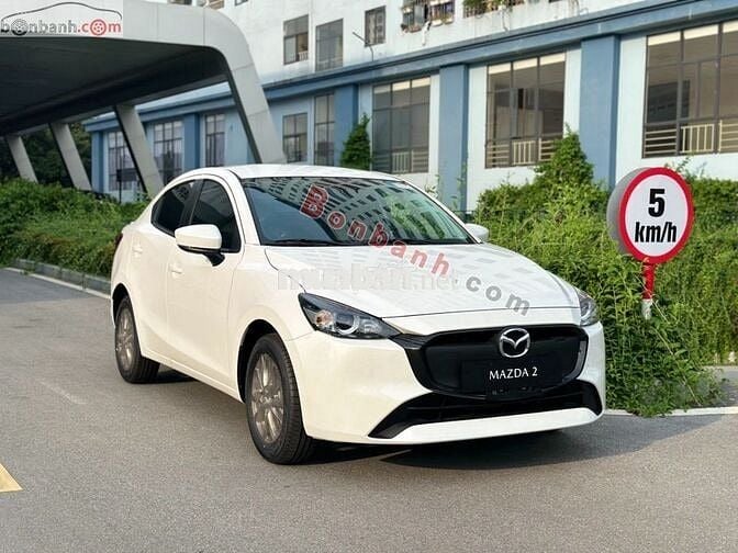 Mazda 2 1.5 AT 2025