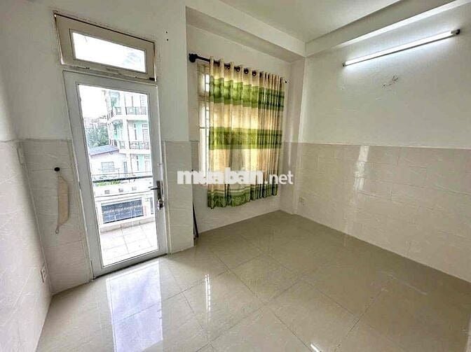 Mặt tiền gần Lê Thúc Hoạch, 4.4 x 13m, 4 tầng 4PN, KD đỉnh, GĐ ở, KHDV