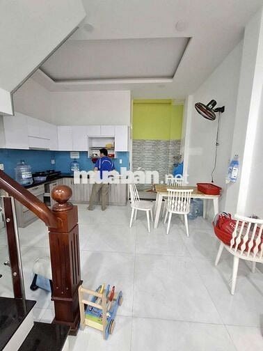 Cho thuê nhà đường số 6 HBP Thủ đức cũ